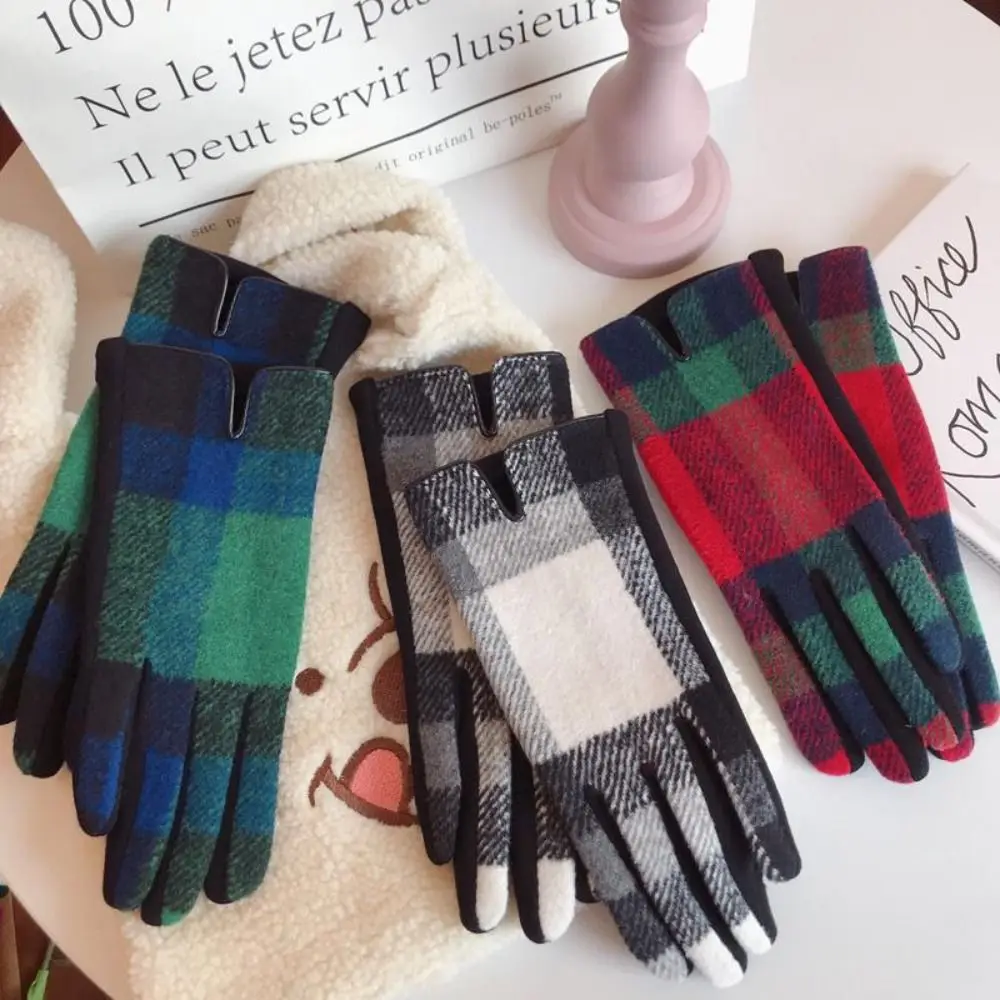 Warm Woollen Winter Gloves Plaid Soft Full Finger Mittens Touch Screen Skiing Gloves