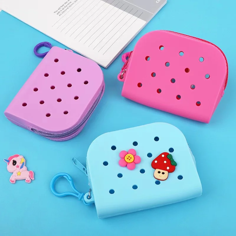 

2024 New Cartoon Hole Bag Soft Silicone Pin Money Storage Bag Cute Hollow Boys Girls Bus Car Earphone Coins Cases Creative Gifts