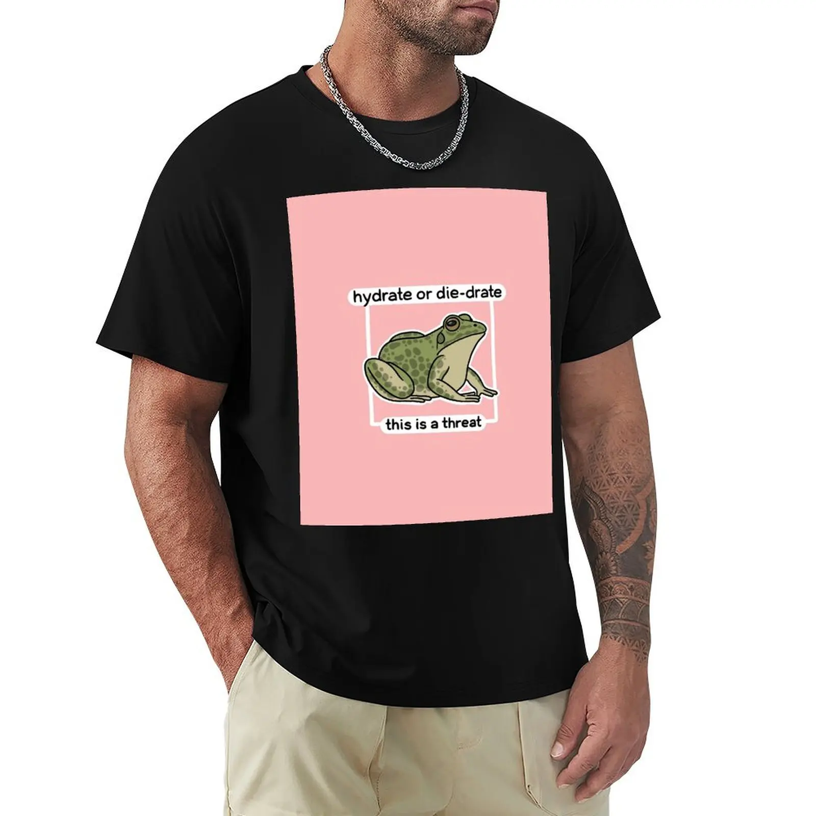 Hydrate or diedrate, this is a threat frog T-Shirt Gym Exercise Short Sleeve T-Shirt