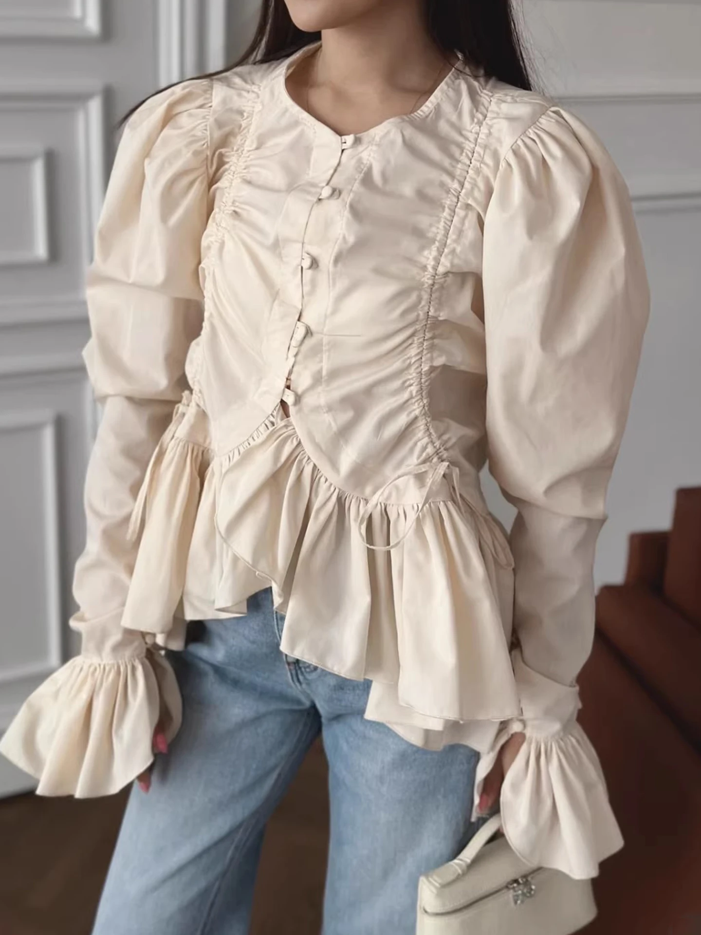 

Liangliang Summer New Style Court Design Gathered Long Sleeve round Neck Bell Bottom Shirt Women's Top Korean Loose Fit ...