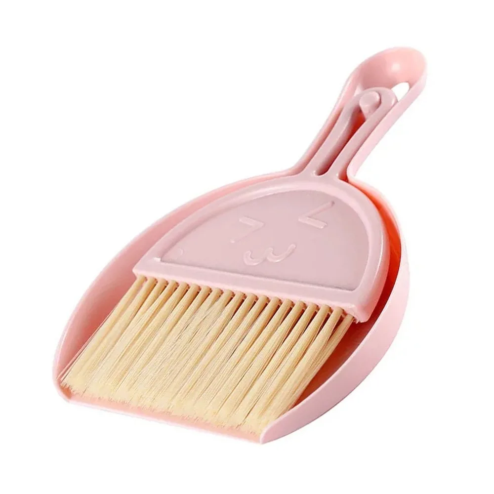 2pcs Portable Hangable Design Broom Dustpan Set Smile Face Pattern Handheld Handheld Broom Set Mini Cleaning Kit Tabletop