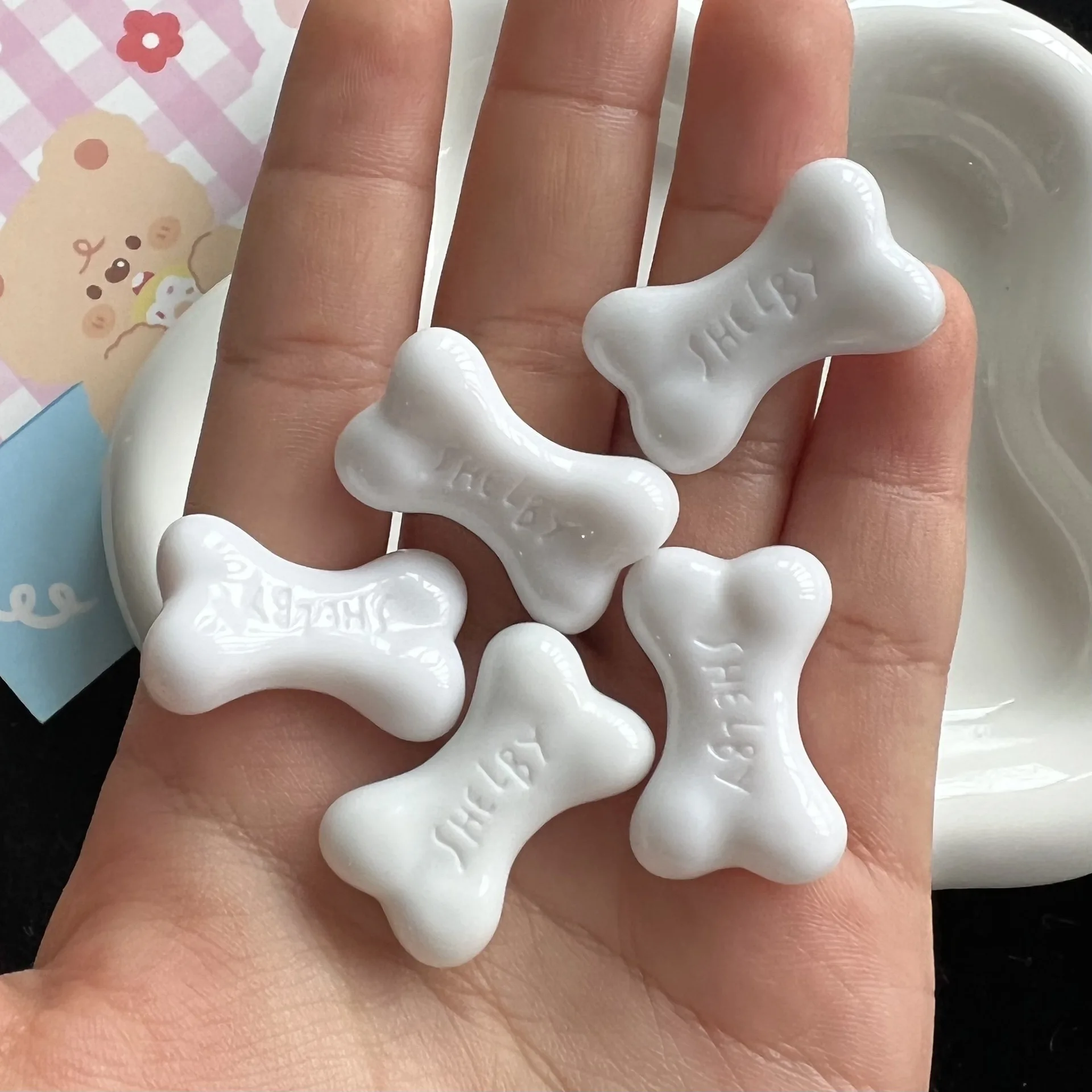 5pcs White small bone accessories DIY creative funny hairpin headgear accessories spot wholesale mobile phone case material mini