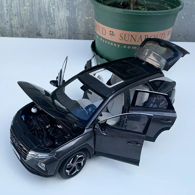 

1:18 масштаб Пекин Hyundai, новинка 2020, Tucson Ltucsonl, модель автомобиля из сплава, коллекция орнаментов, сувенир
