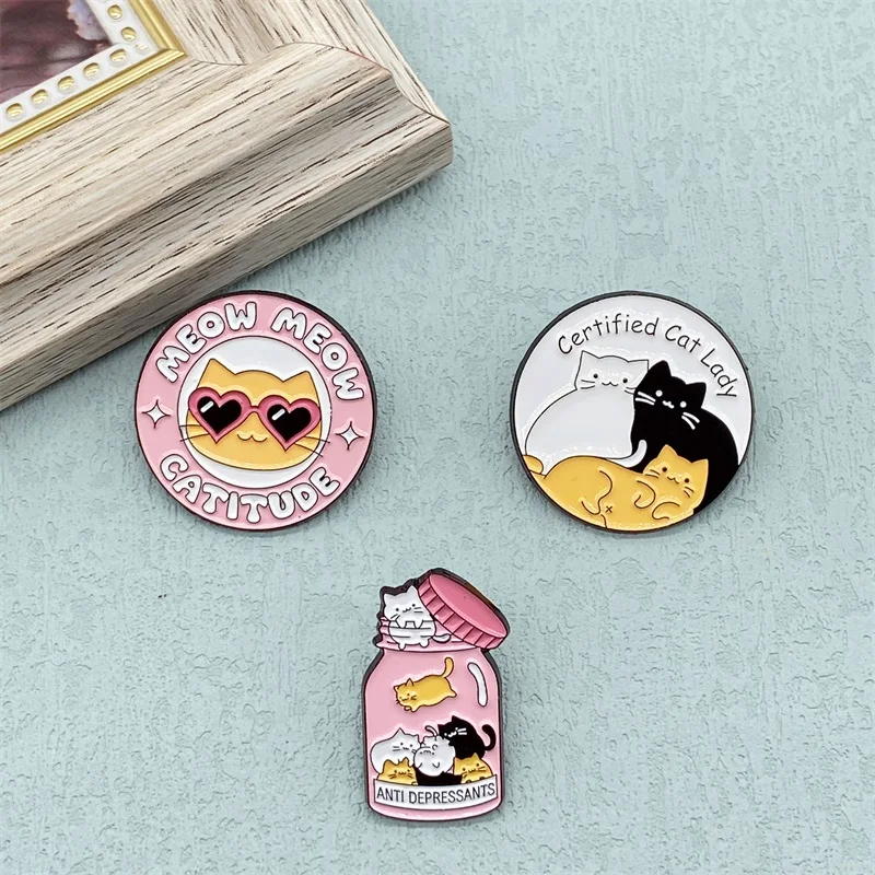 Металлическая эмалированная брошь в виде мультяшного милого черно-белого кота, Мягкая Милая круглая любовная кошка, шпилька, аксессуары для одежды, сумки, подарок Металлическая эмалированная брошь в виде мультяшного милого черно-белого кота, Мягкая Милая круглая любовная кошка, шпилька, аксессуары для одежды, сумки, подарок