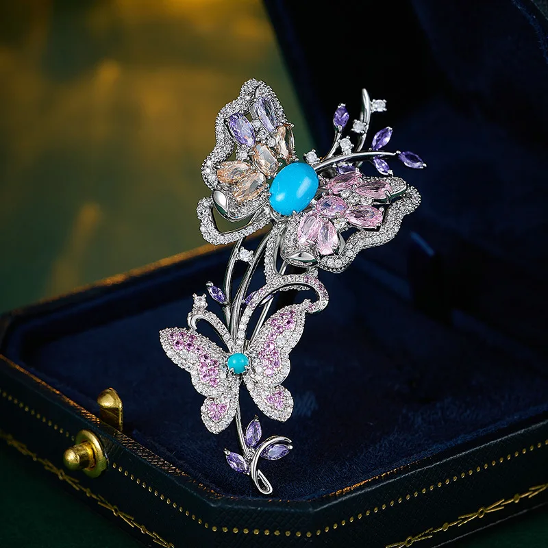 

Luxurious Heavy Craft Pink Purple Zircon Inlaid Butterfly Brooch for Women, Elegant and Luxurious Insect Coat Accessory Brooch
