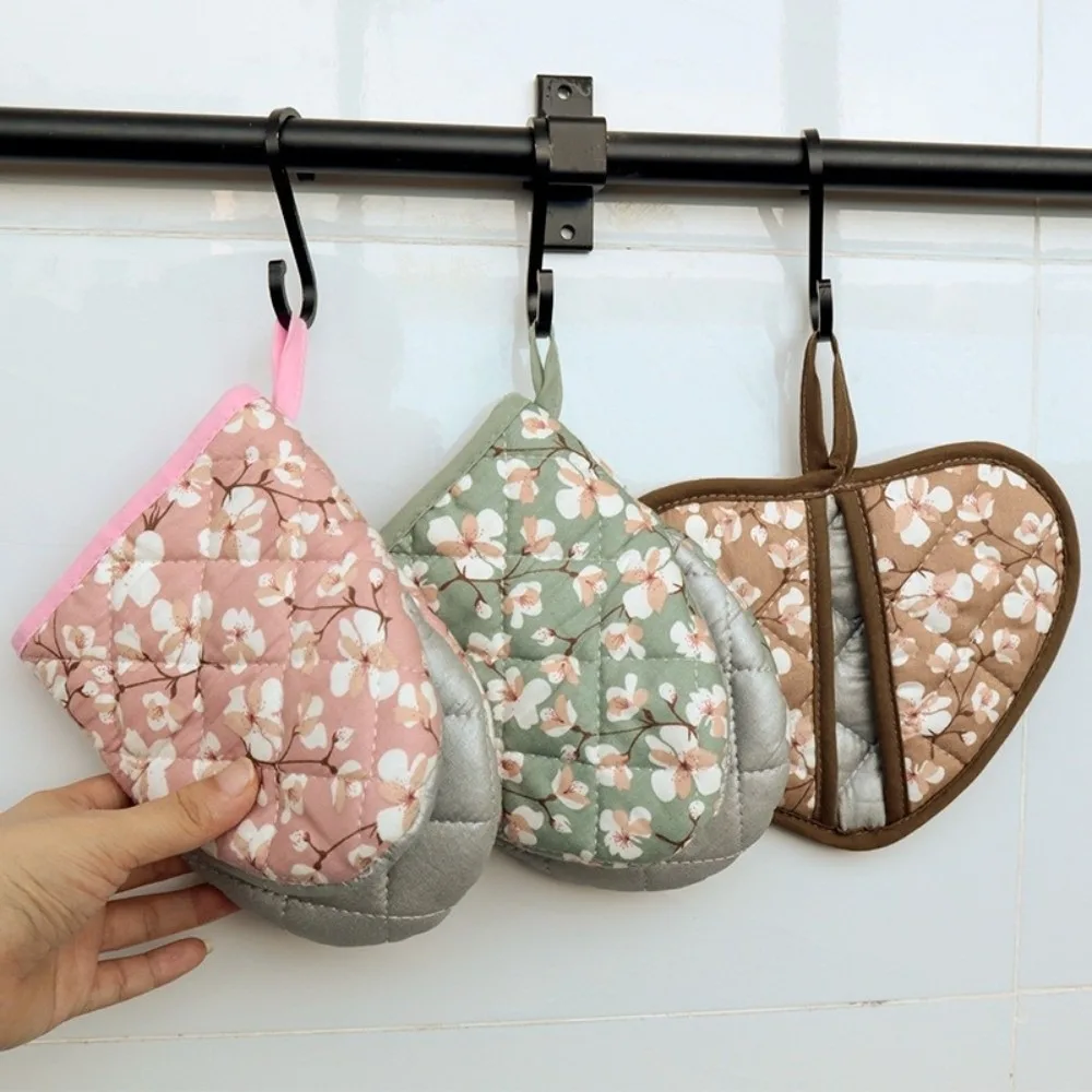 1PC New Hot Resistant Bakeware Oven Mitts Heart-shaped Cotton Kitchen Insulation Pad Hand Clip Flower Printed Baking Oven Gloves