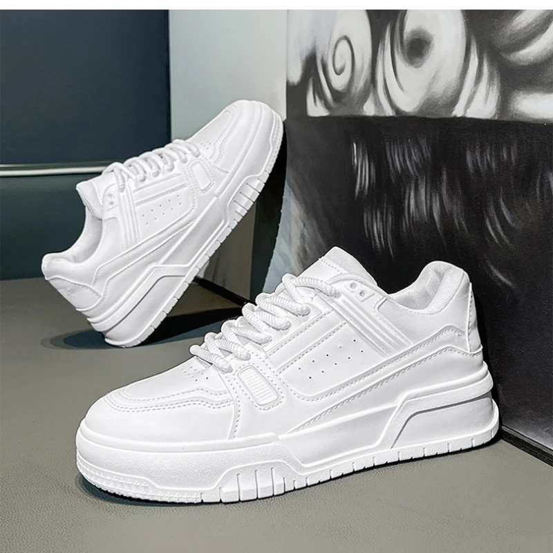 

Four-season New Unisex Large-sized Low-top Round-toe Flat-bottomed Solid Two-tone Walking Vulcanized Casual Sneakers