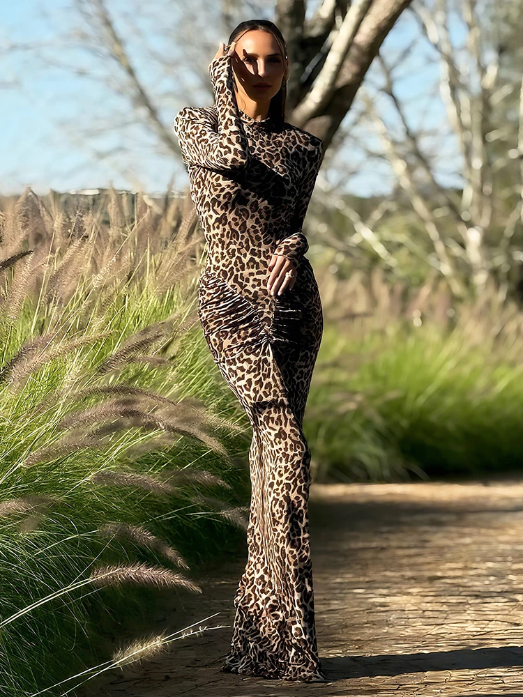 와티웨어 레오파드 무늬 긴 원피스 여성 가을 트렌드 터틀넥 풀 소매 높은 스트레치 스트리트 와일드 스타일 우아한 베스티도
