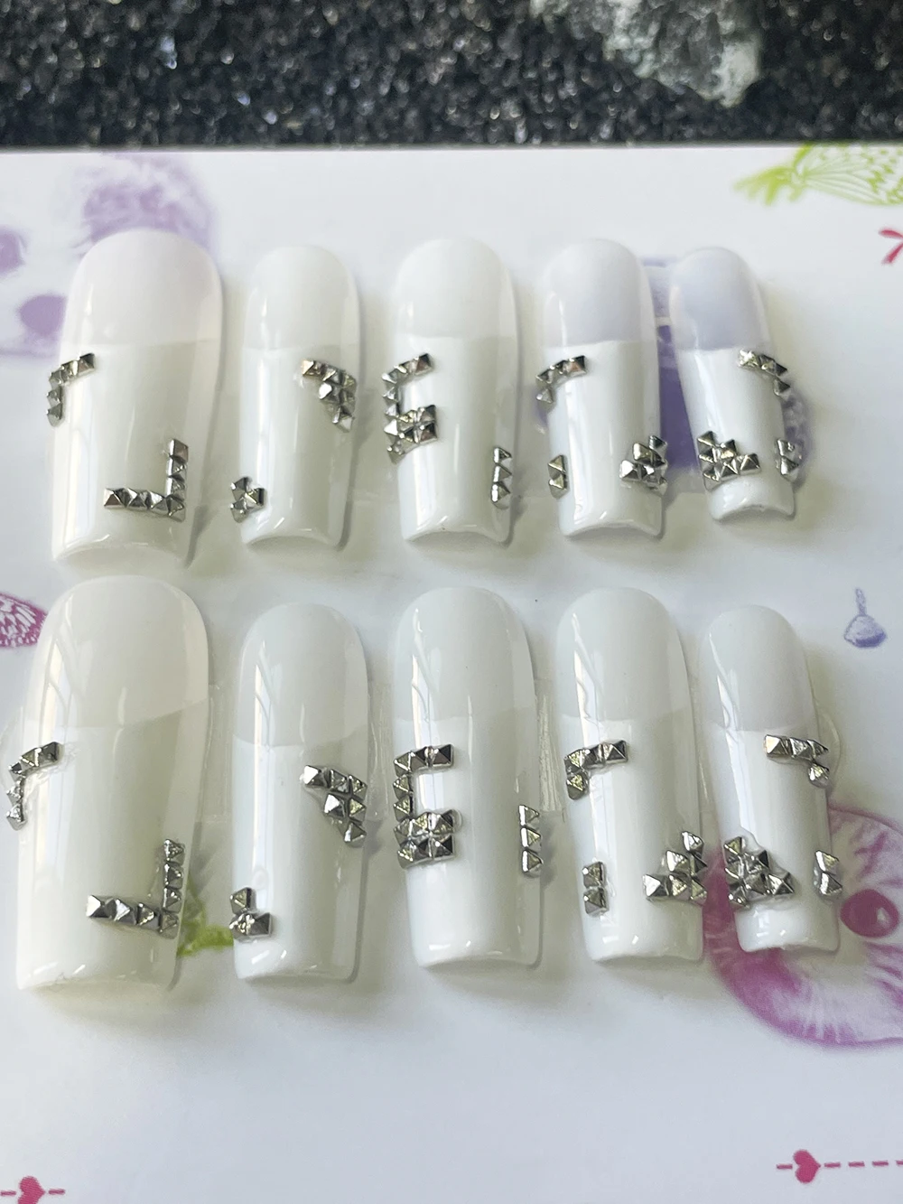 10Pcs Handmade White French Style Square Press On Nails Art Fashion Bolt Design Simplicity Y2K Fake Nails Sticker Women's Gifts