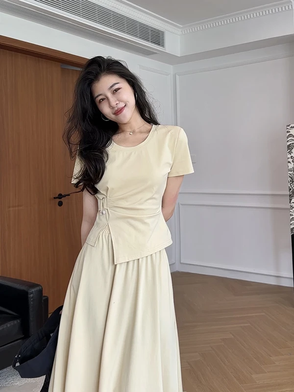 

Zhang a Xing Micro Flavor Letter Slim Fit ort Sve T-irt Midi Skirt Two Piece Set Simple Sle Summer Faion Women's C...