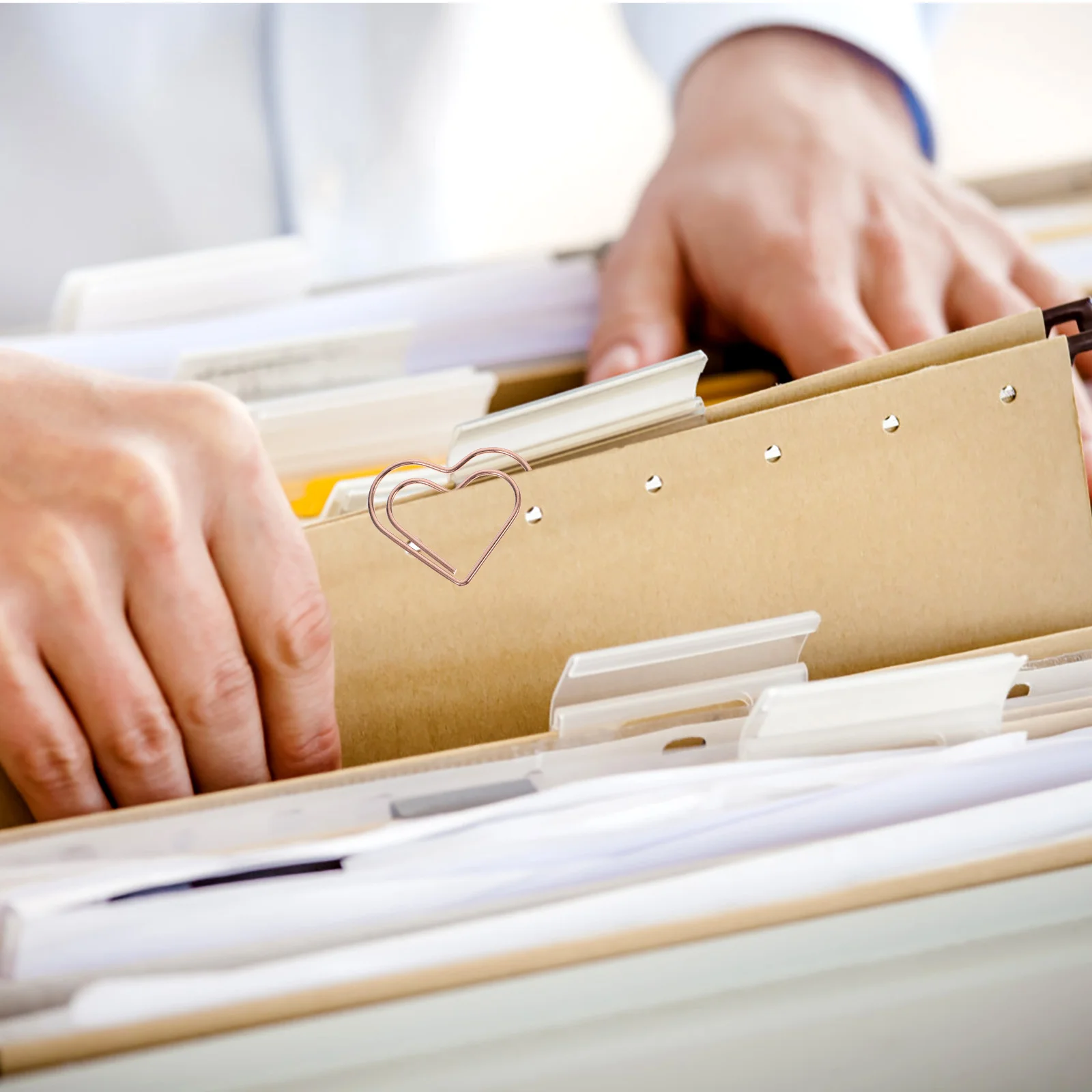 

30Pcs Paper Clips Metal Small Cute Document Fixing Clips for Office School Home Use Multi-Function Decorative