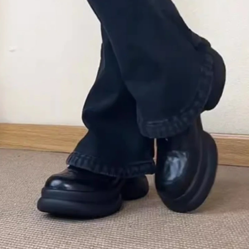 Scarpe da donna Appartamenti Mocassini sportivi Scarpe da ginnastica casual 2025 Nuova piattaforma di moda estiva in pelle Mary Jane Scarpe da donna Cerniera Zapatillas