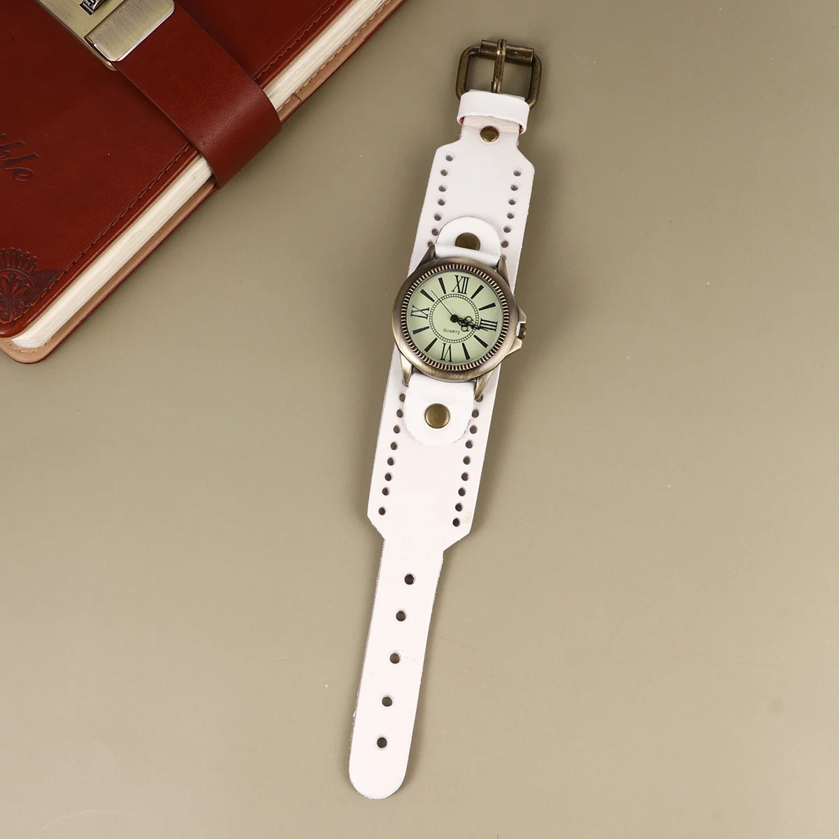 1 pçs estilo retro pulseira relógio de pulso romano do vintage macio suave confortável para usar branco retro