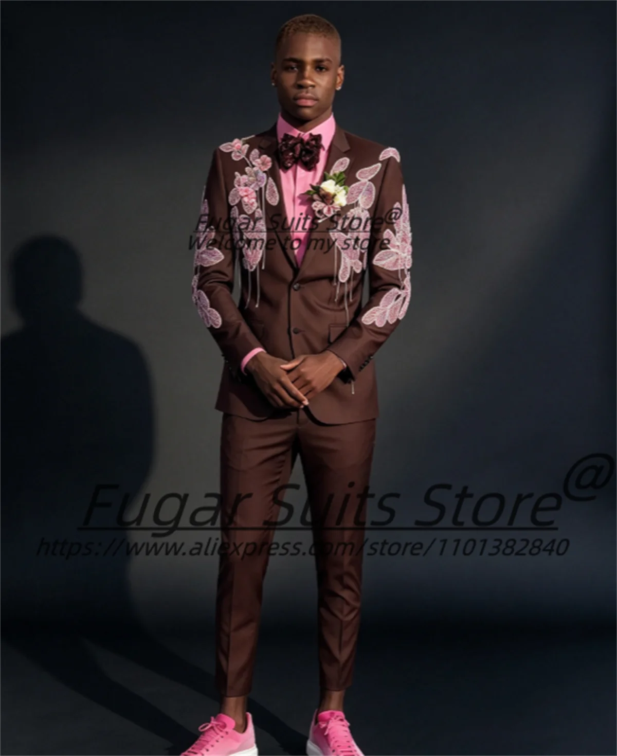 Classic Coffee Brown Men Suits Customized Pink Butterfly Sequin Embroidery Tassel Notch Lapel Groom Wedding Tuxedos 2Pieces Sets