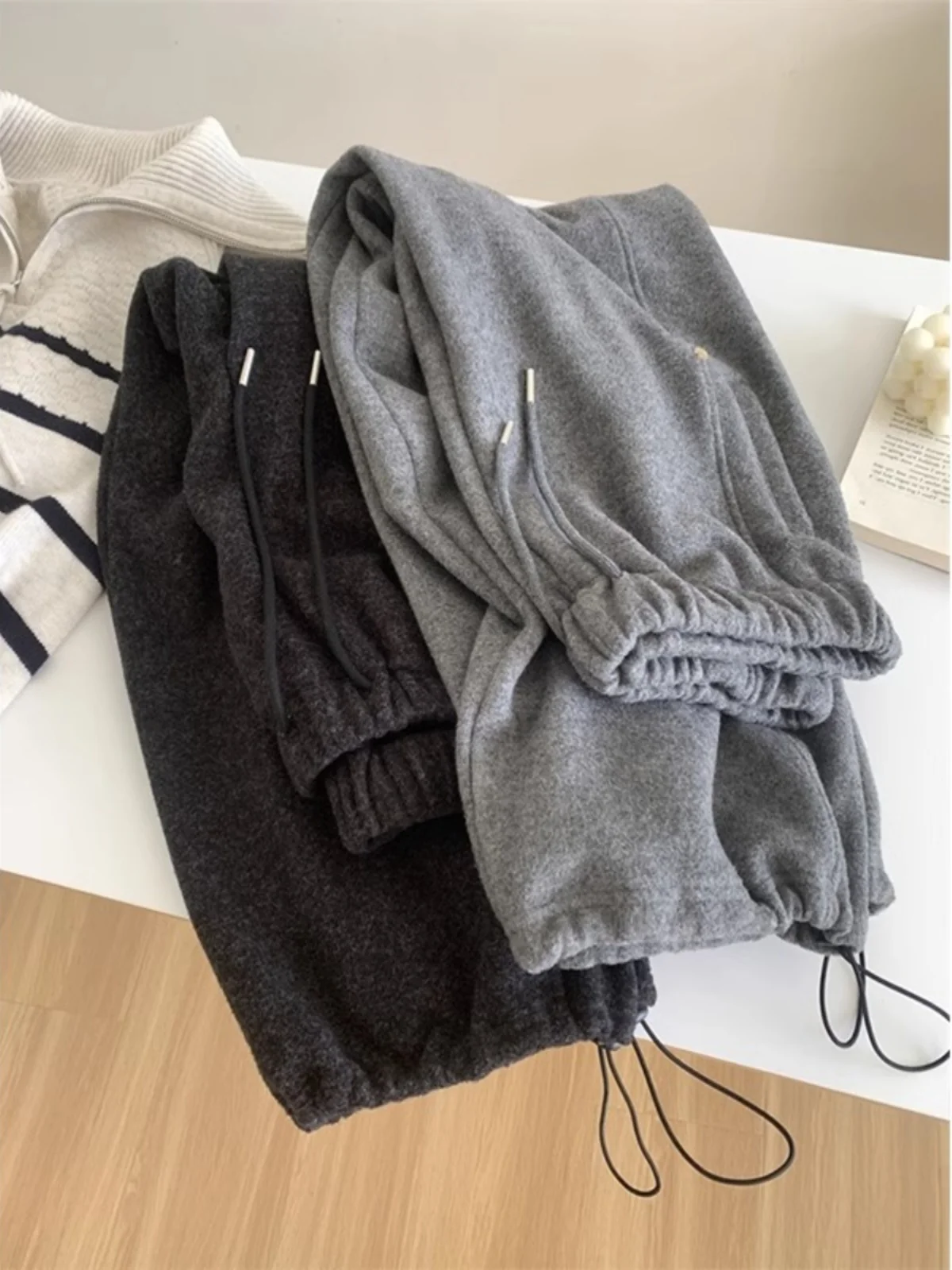 plus Size Women's Fleece Lined Thick Warm Loose Fit Casual Pants High Waist Straight Leg Autumn Winter Slimming Two-Way Wear ...