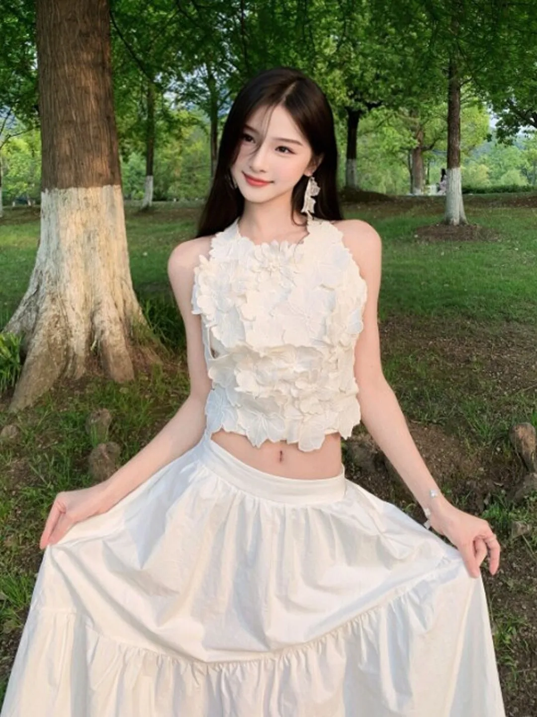 

Elegant Style Halter Top Skirt Two-Piece Set Comfortable Short Sleeveless Korean Fashion High Waist Long Summer Outfit