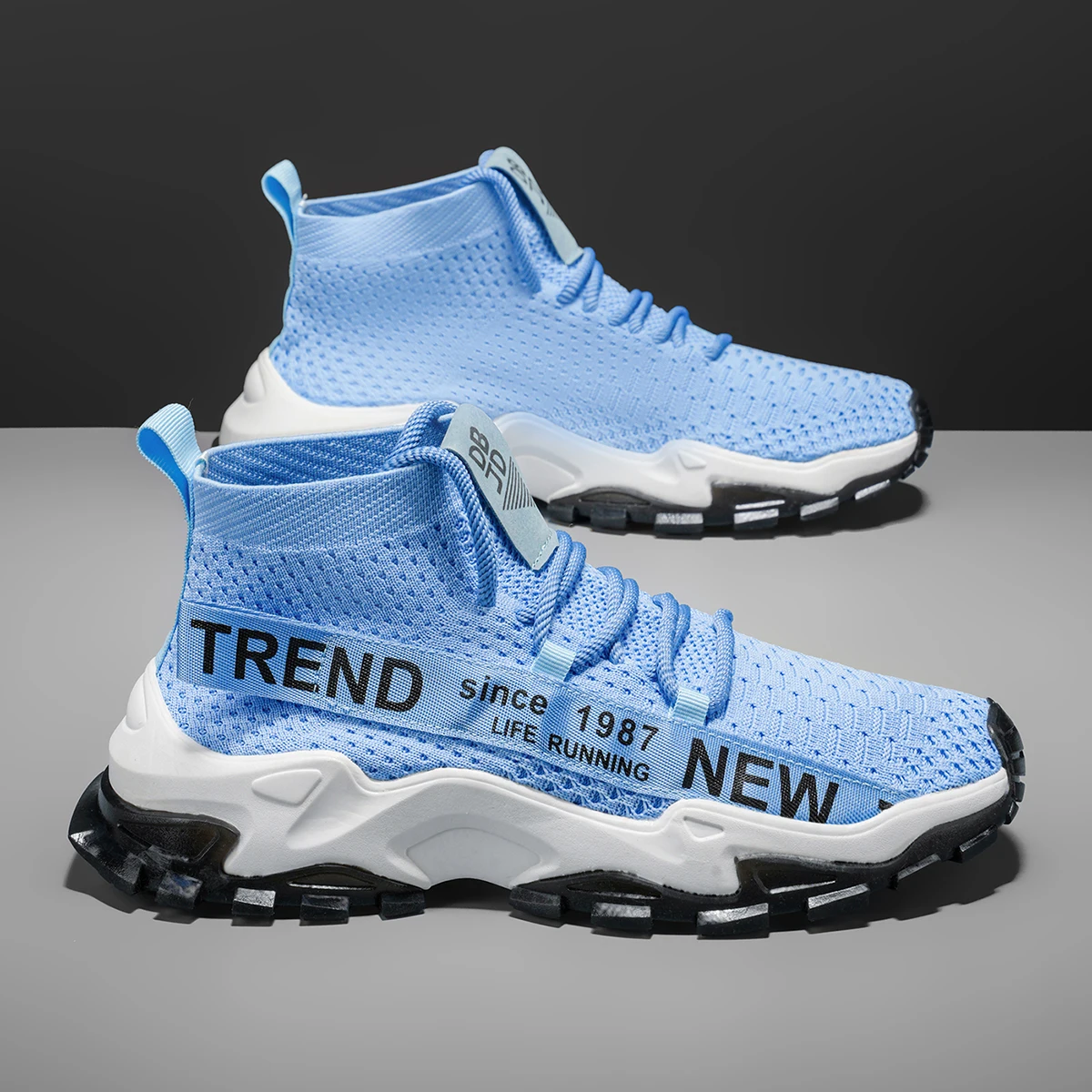 Men's Large Size Outdoor Hiking And Running Shoes Comfortable Casual Versatile Fashionable Sports Shoes for Couples Training image 5