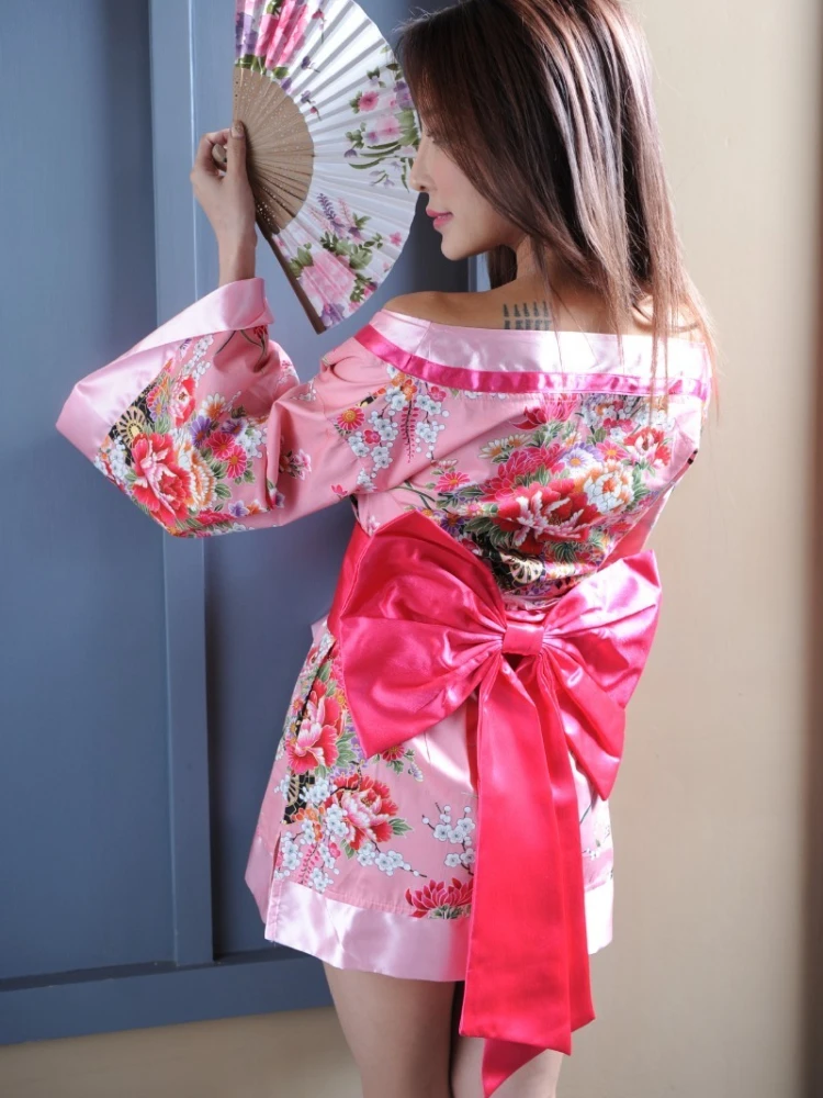 

Sexy Lingerie Japanese Floral Print Pastel Kimono Pink Charming Anime Game Uniform Romantic Floral Kimono Women Nightwear