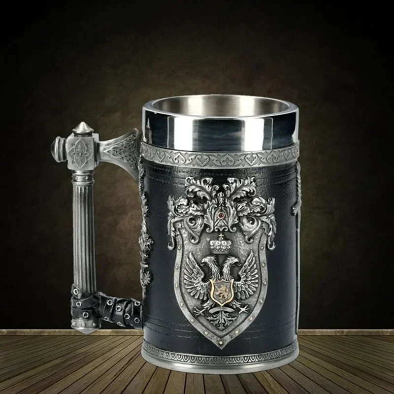 

Winged Sword And Shield Skull Beer mugs Double Headed Eagle Crest Axe Handle Stainless Steel Wine Glass Cup Drinkware