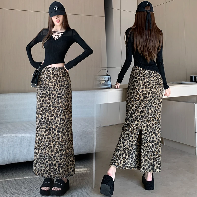 

Women's Leopard Polka Dot Wool Bodycon Skirt American Retro Y2K High Waist Thickened Midi Skirts Winter Street Fashion Essential
