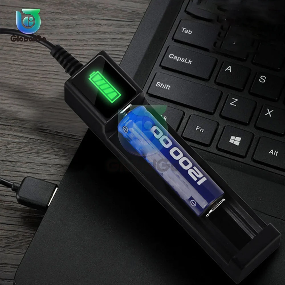 Adattatore per caricabatterie USB universale a 1 Slot per batteria LED Smart Chargering per batterie ricaricabili li-ion 18650 26650 14500 caricabatterie