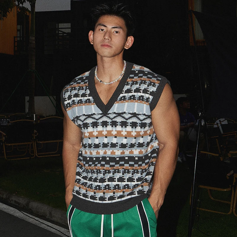 FEWQ Autumn Casual Sweater Men's V-neck Jacquard Striped Knitted Vest 2024 Sleeveless Contrast Color Male Tops 24E2208