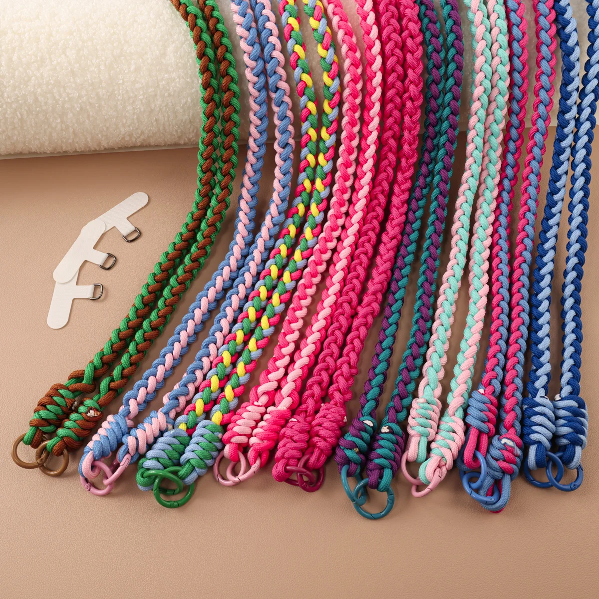 

Mobile Phone Lanyard Outdoor Universal Crossbody Shoulder Card Neck Cord Clip Hang Anti-lost Wrist Strap