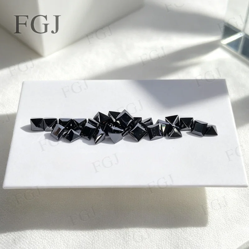 

VVS1 Black Princess Cut Loose Moissanite Gemstone 0.3-4ct Bulk Supply For Custom Luxury Engagement Jewelry Setting