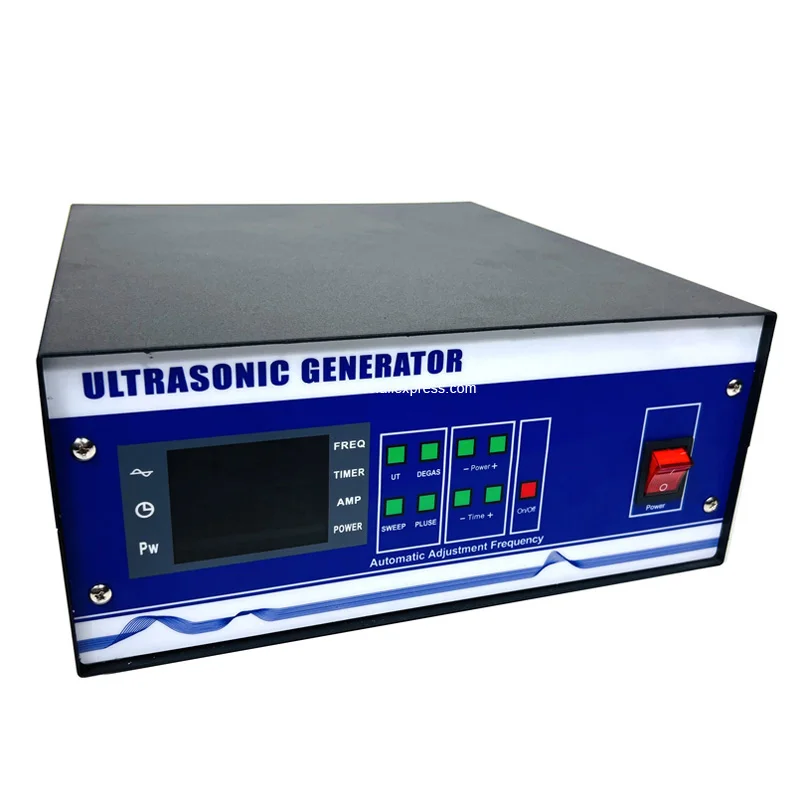 Generador ultrasónico de frecuencia de ajuste inferior de 900W 28khz-40khz para máquina de limpieza de ondas ultrasónicas inteligente
