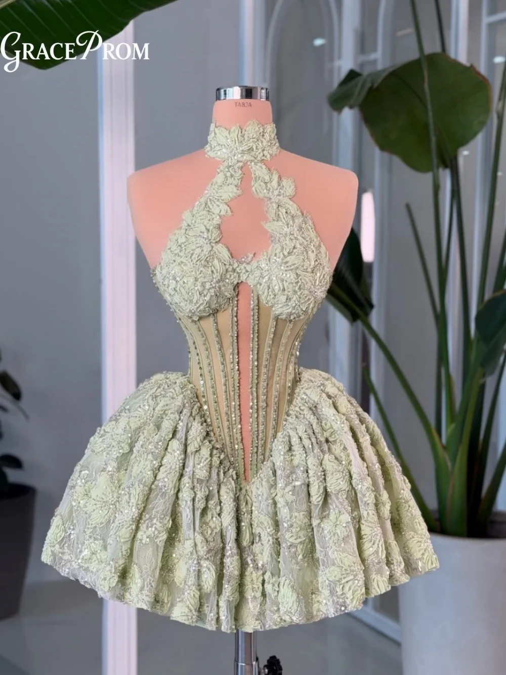 Dreamy High Neck Cutout Mini Prom Dress Sage Lace Crystal Appliqué Sheer Ruffle Wedding Guest Homecoming Party Gown فساتين سهرة