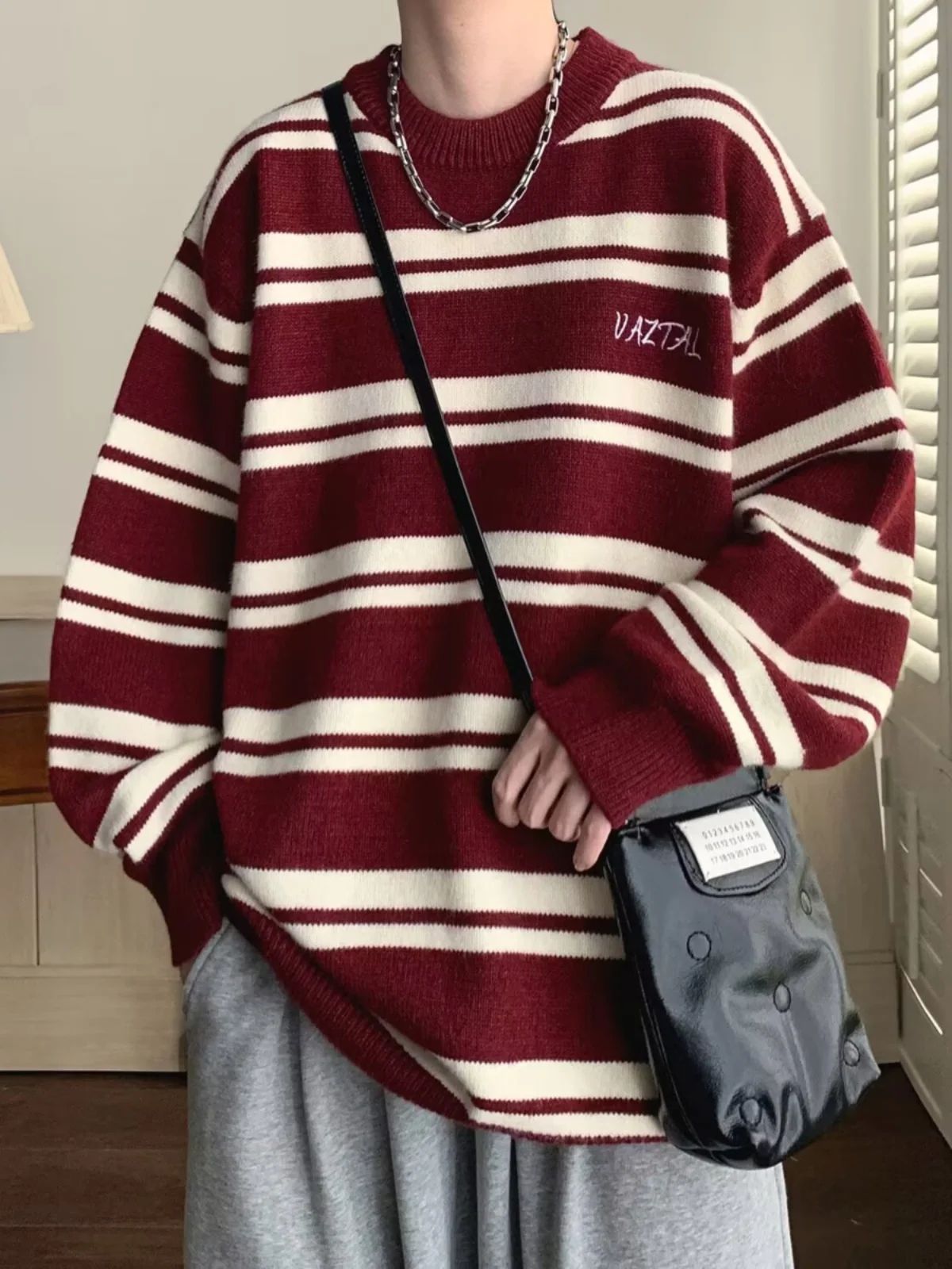 Men's Stripe Knitwear Loose Fit American Style Lazy Casual Winter New Arrival Fashion Retro Sweater round Neck Long Sleeve