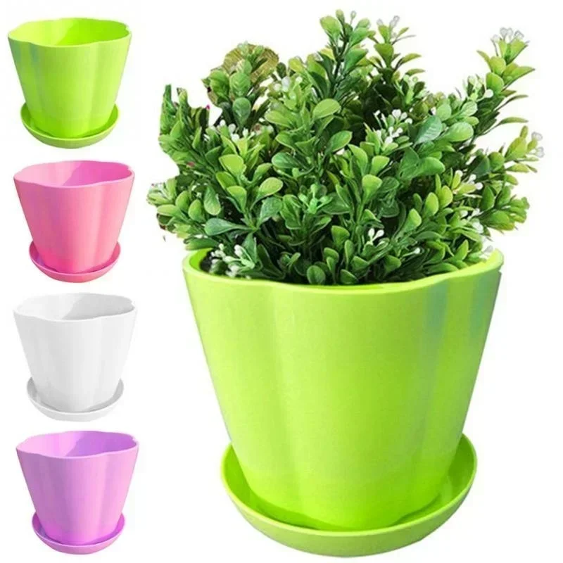 3 kinds of Sizes  Flower Pots and Trays,Plastic Pots,Creative Small Pots for Succulent Plants  (Random Color)