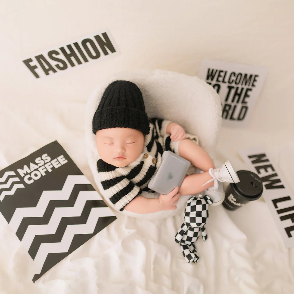 Baby Crochet Outfits Knitted Striped Jumpsuit Black Knitting Cap Newborn Photography Clothe Bear Doll Computer Studio Photo Prop