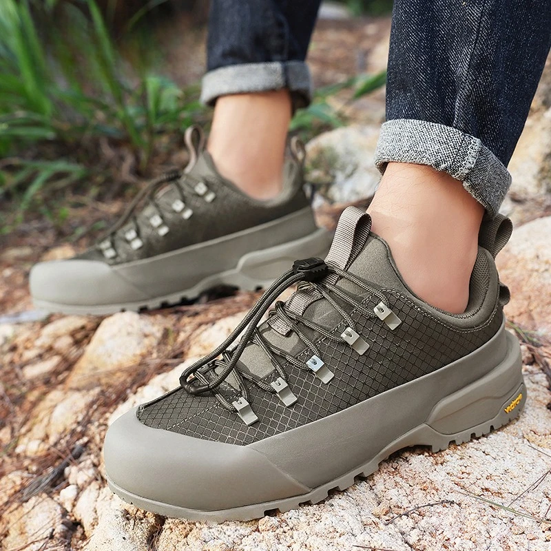 Super Cool Hiking Shoe Man Outdoor Walking Shoes Mens Non-Slip Wide Feet Sport Sneakers Professional Rock Climbing Shoes Men