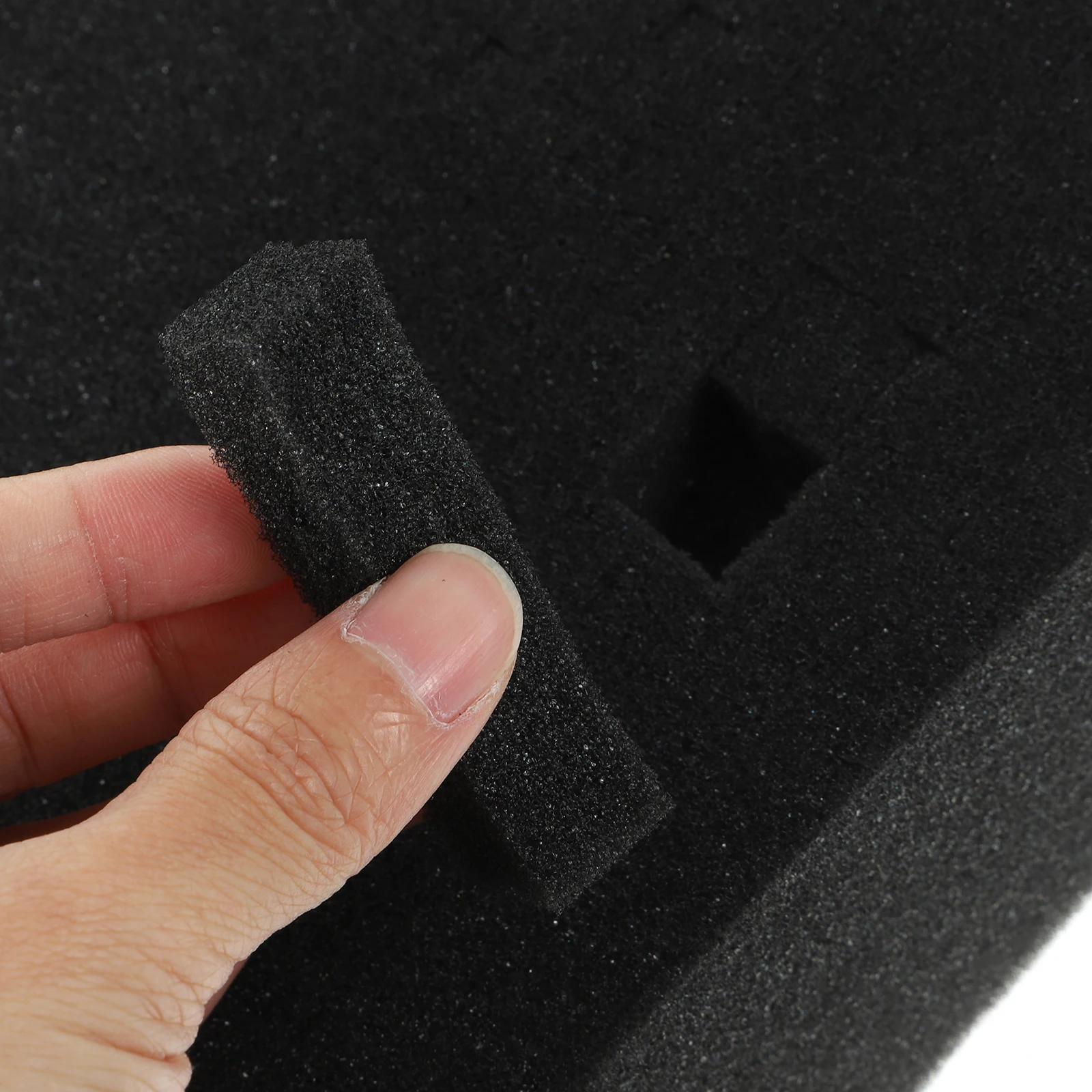 

Hand Tearable Grid Sponge Foam Insert Professional Packing Liner for Shipping Protection Delivery Packaging Supply Daily Use