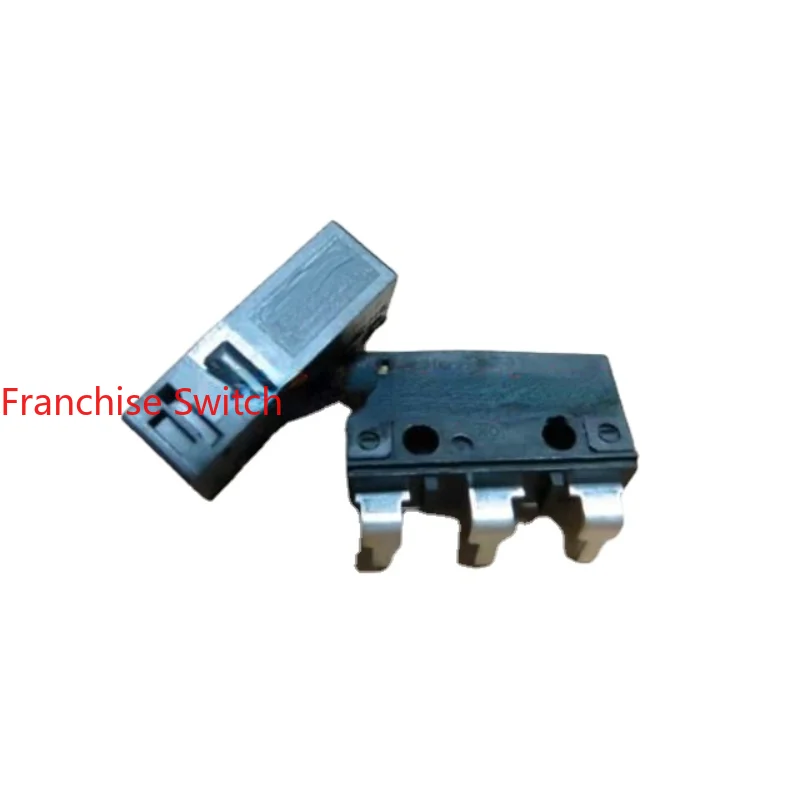 5PCS Press The Travel Switch On  Side Of  Middle Micro  And Bend  Foot  