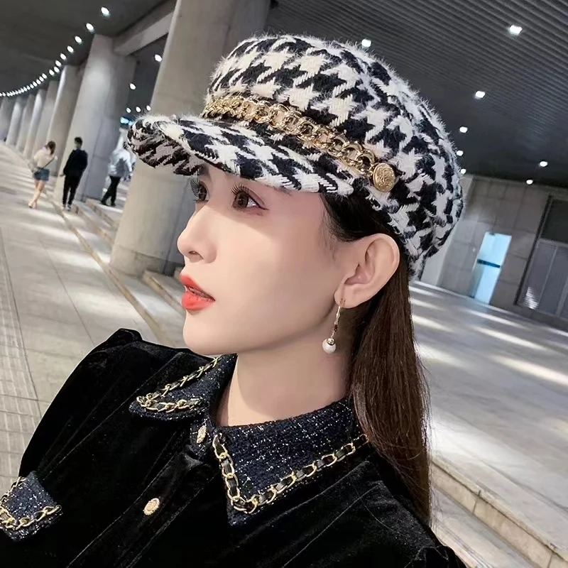 Retro fashion British wind octagonal hat female new small incense wind thousand bird lattice cap net red painter newsboy cap