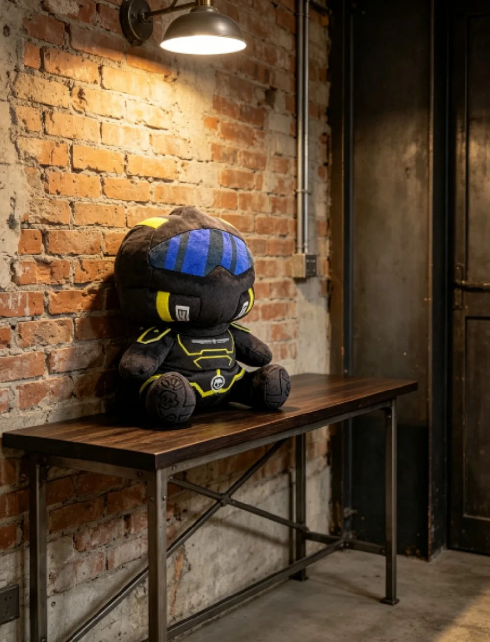 

В наличии: Мягкая игрушка-подушка Helldivers 2, милая аниме-игрушка, подарок на день рождения и Рождество