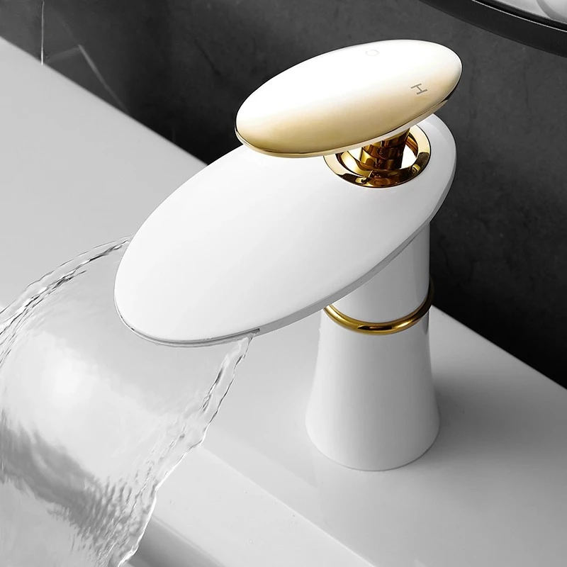

All-copper light luxury Nordic bathroom toilet creative waterfall platform basin hot and cold faucet washbasin basin