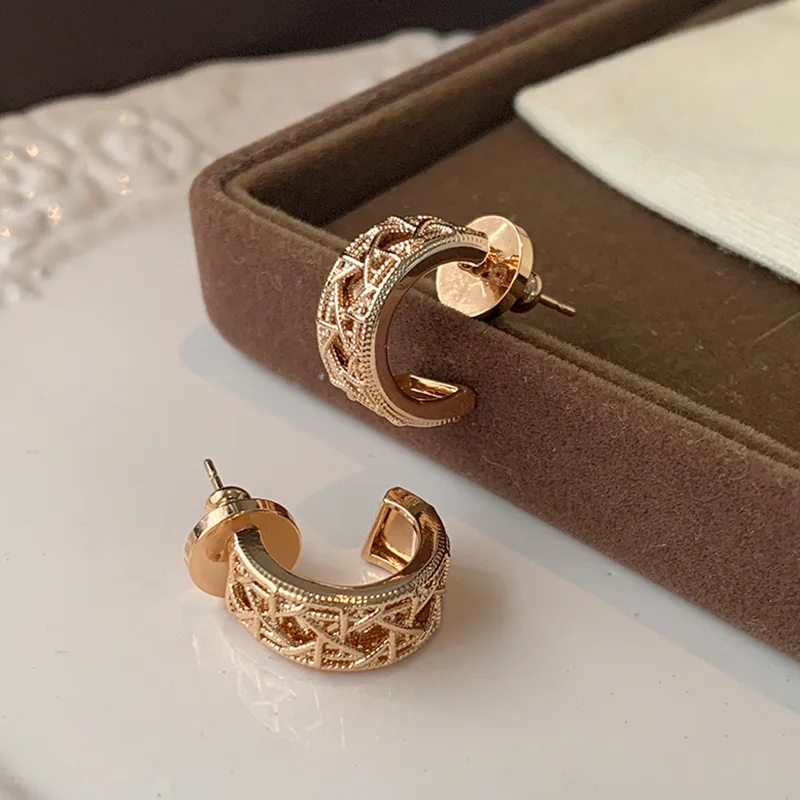 Thumbnail 2 - #61 Best Gold Earrings to Buy In 2026