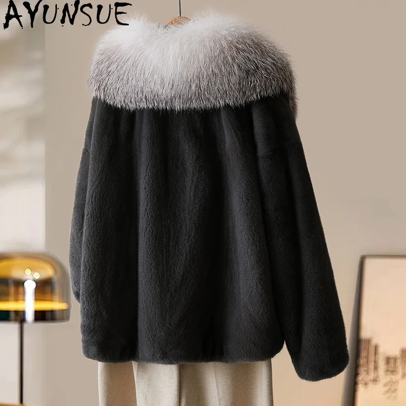 معطف فرو المنك الطبيعي من AYUNSUE ملابس حريمي بياقة من فرو الثعلب معاطف نسائية فاخرة من فرو المنك بالكامل سترة شتوية 2025 شغبة Жenca