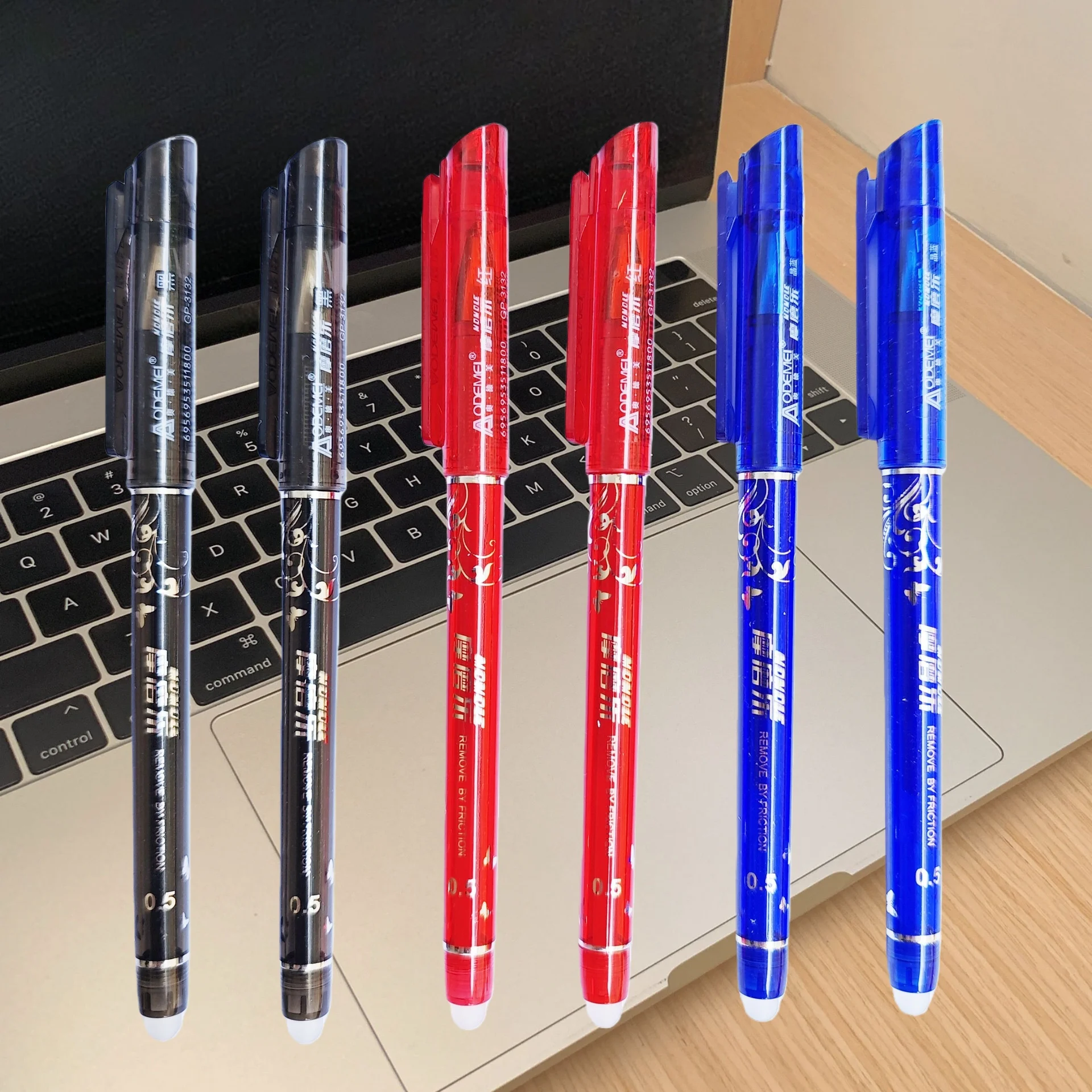 

12 стираемых гелевых ручек 0,5 мм, кристально-синяя, черная, красная ручка