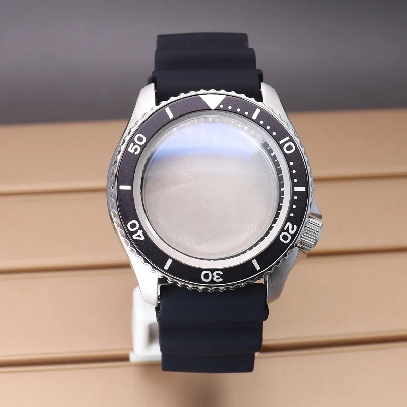 

200M Waterproof 42.5mm Watch Case Rubber Bracelet Sapphire For SKX007 Seiko NH35 NH36 NH38 NH34 Automatic Movements 28.5mm Dial