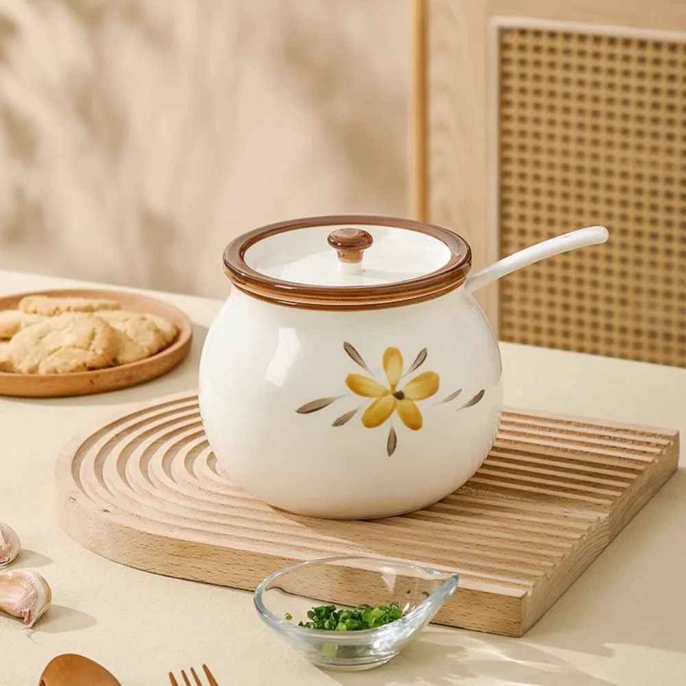 

Japanese Ceramic Lard Can High-temperature Resistant Retro Seasoning Jar with Cover and Spoon Lard Pot Salt