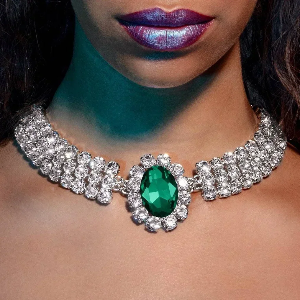 

Sexy Oval Green Crystal Choker Necklace Bridal Jewelry for Women Rhinestone Ellipse Chain Collars Necklaces Accessories Party
