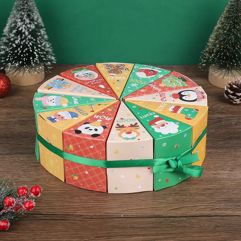 12Pcs Christmas Paper Candy Boxes Cake Shape Favor Gift Box Cookie Boxes Packaging Boxes for Christmas Party Decoration Supplies