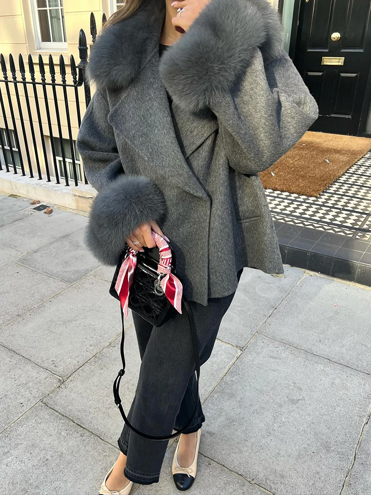    Mode namaakbont overjas dames turn-down kraag volledige mouw verborgen knop warme jas 2025, herfst winter nieuwe dame outwears