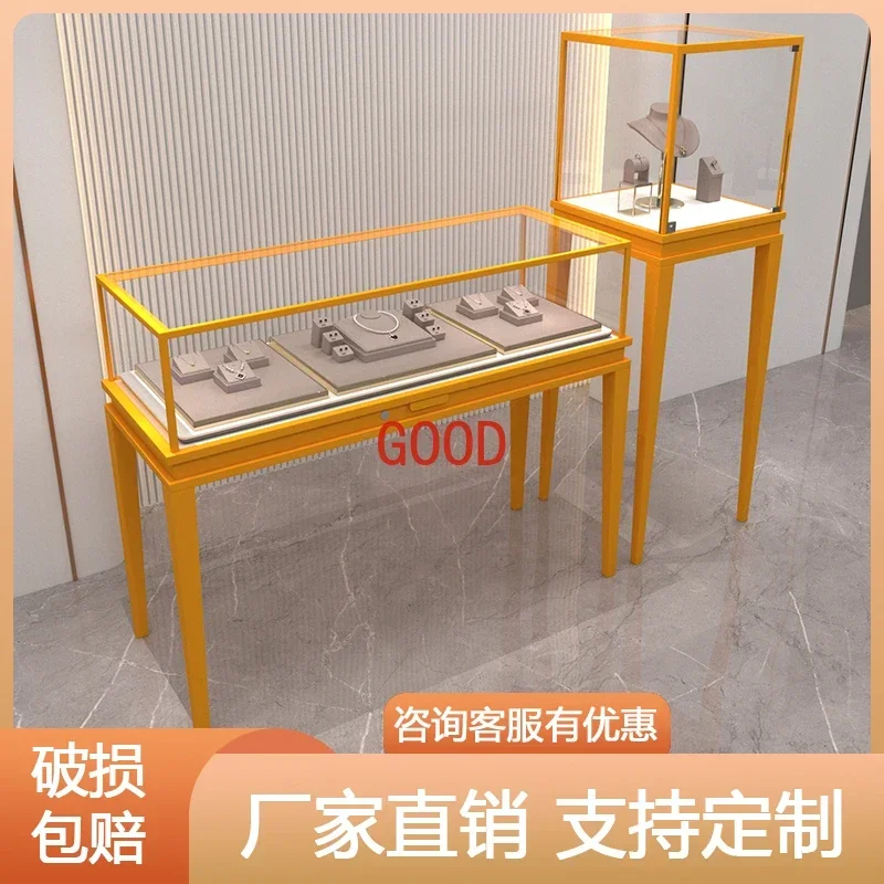 Vitrine à bijoux, vitrine