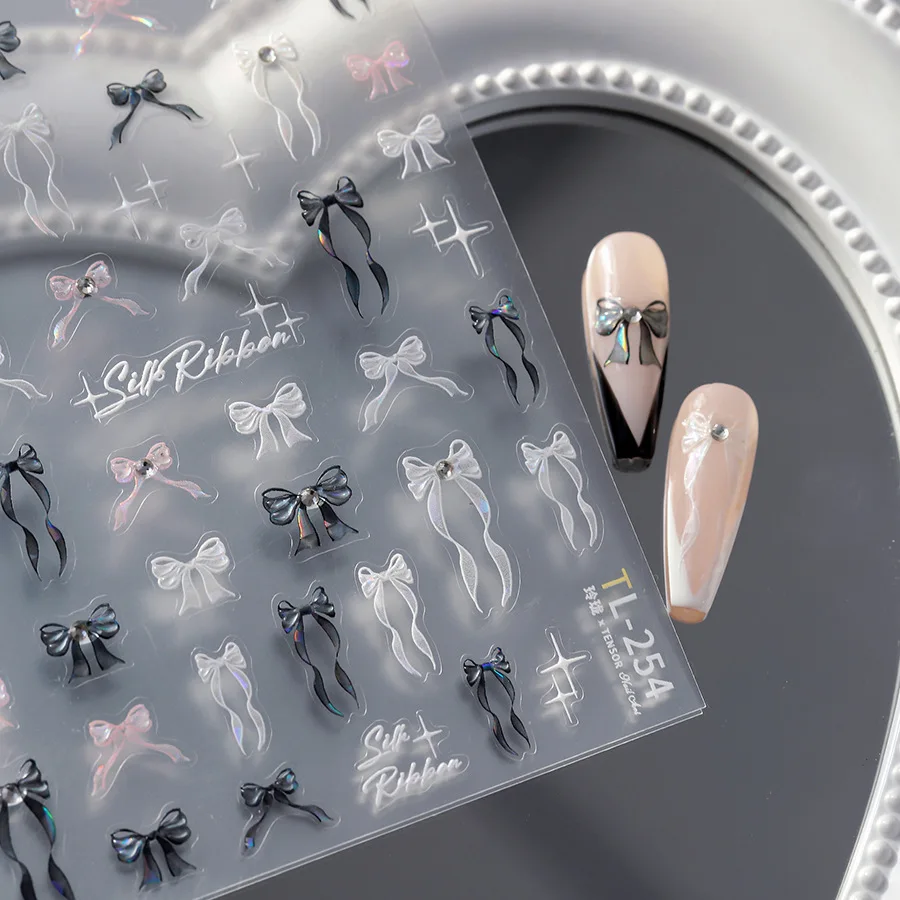 マニキュアステッカー,蝶ネクタイ,シルクリボン,ラインストーン,黒,ピンク,白,シンプルで洗練されたレース,ネイルアート,デカール