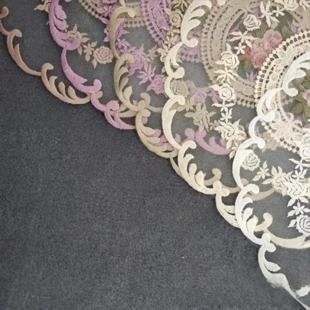 Luxury Lace Trim Embroidered Table Cover White Round Lace Table Cloth Hollow Doily Coffee Coaster Dinning Table